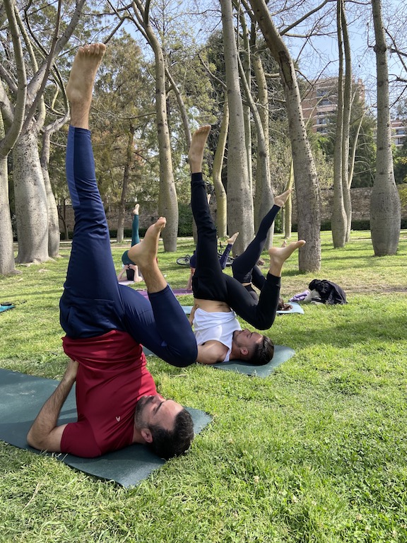 yoga en el río turia