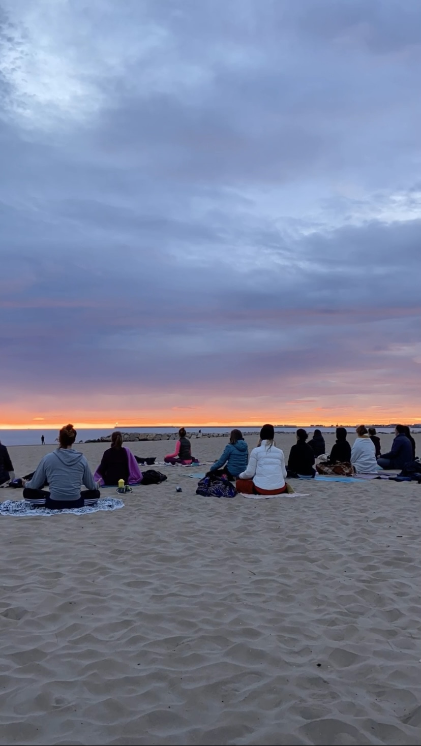 yoga al amanecer valencia