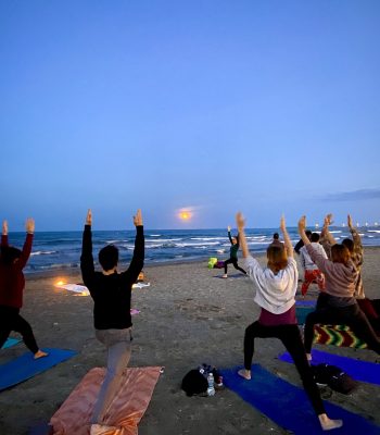 Yoga con luna llena en valencia